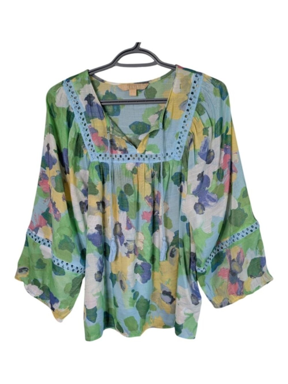 Hope & Harlow Boho Floral Watercolor Top Blue Crochet Trim Size Large